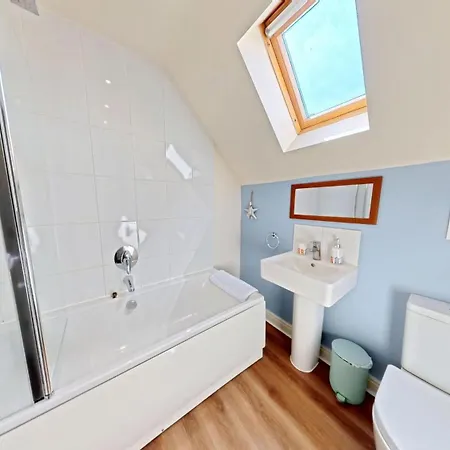 Bay Dream - Part Of The The Bay Filey Village With Pool, Gym And Direct Access, Pub, Restaurant, Tennis And Meadows Walks Semesterbostad Reighton