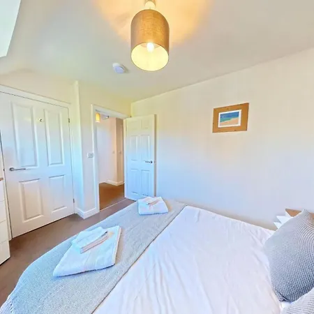 בית נופש Bay Dream - Part Of The The Bay Filey Village With Pool, Gym And Direct Access, Pub, Restaurant, Tennis And Meadows Walks *