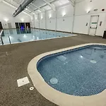 Bay Dream - Part Of The The Bay Filey Village With Pool, Gym And Direct Access, Pub, Restaurant, Tennis And Meadows Walks Holiday home