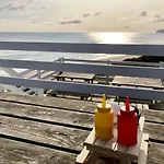 Bay Dream - Part Of The The Bay Filey Village With Pool, Gym And Direct Access, Pub, Restaurant, Tennis And Meadows Walks Holiday home